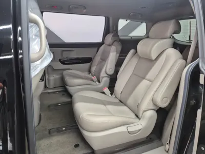 Kia Canival 2019, 149083 км, за 8580.9 USD - фото 16