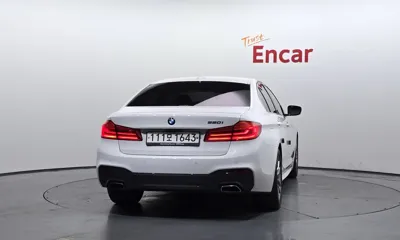 BMW 5-Series 2020, 85426 км, за 18442.64 USD