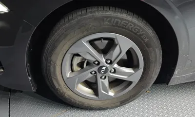 Kia K5 2021, 84673 км, за 9321.26 USD