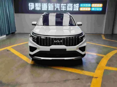 Kia Sportage 2023, 37000 км, за 11741.97 USD