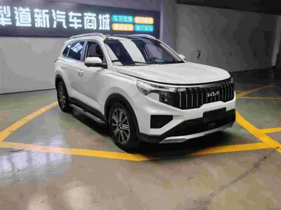 Kia Sportage 2023, 37000 км, за 11741.97 USD