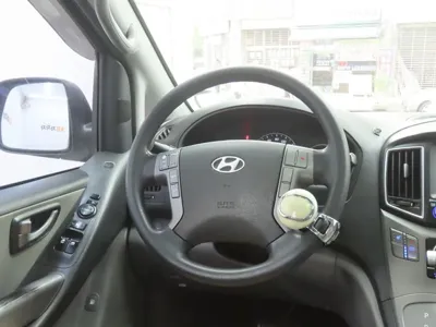 Hyundai Starex 2017, 200000 км, за 4957.7 USD - фото 16