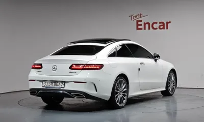 Mercedes-Benz E-Class 2023, 23871 км, за 44139.62 USD