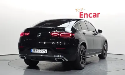 Mercedes-Benz GLC-Class 2023, 10223 км, за 34902.19 USD