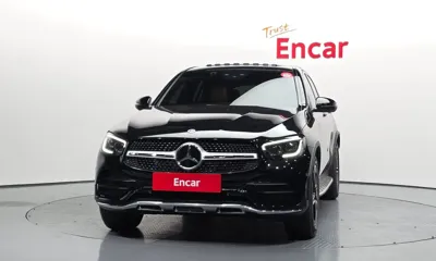 Mercedes-Benz GLC-Class 2023, 10223 км, за 34902.19 USD
