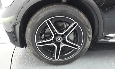 Mercedes-Benz GLC-Class 2023, 10223 км, за 34902.19 USD