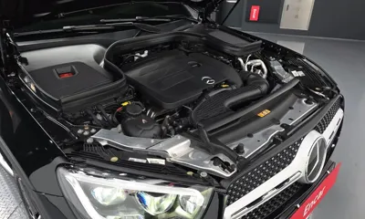 Mercedes-Benz GLC-Class 2023, 10223 км, за 34902.19 USD - фото 6
