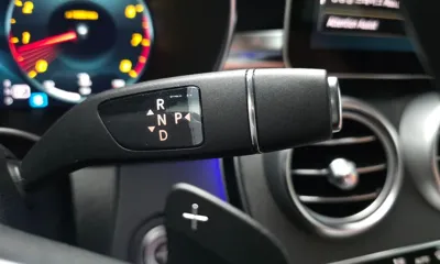 Mercedes-Benz GLC-Class 2023, 10223 км, за 34902.19 USD - фото 9