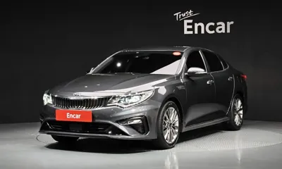 Kia K5 · 2019 год