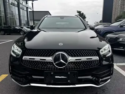 Mercedes-Benz GLC 2022, 63800 км, за 26191.37 USD