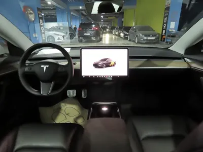 Tesla Model 3 2022, 126763 км, за 17120.58 USD