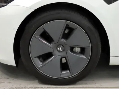 Tesla Model 3 2022, 126763 км, за 17120.58 USD - фото 20