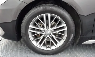 Hyundai Grandeur 2018, 161647 км, за 5659.65 USD