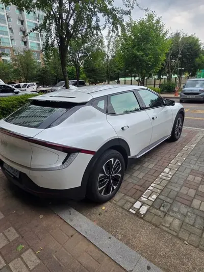 Kia EV6 2024, 63000 км, за 11475.42 USD - фото 6