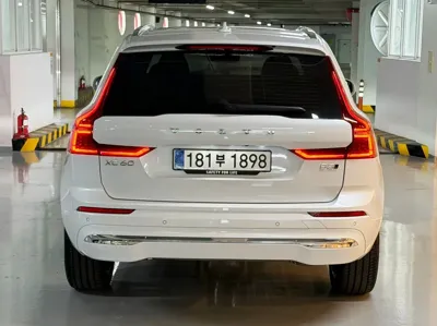 Volvo XC60 2026, 3085 км, за 41354.86 USD