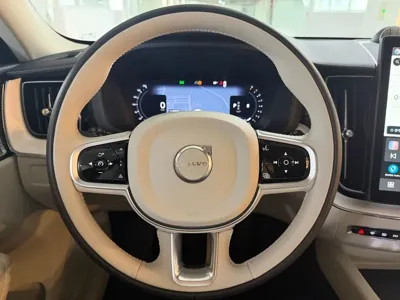 Volvo XC60 2026, 3085 км, за 41354.86 USD - фото 18
