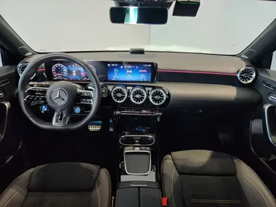 Mercedes-Benz A-Class 2025, 4893 км, за 39682.57 USD - фото 17