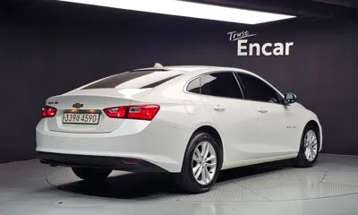 ChevroletGMDaewoo Malibu 2017, 117238 км, за 3708.04 USD