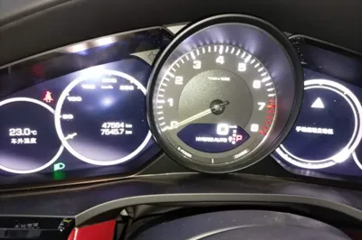 Porsche Cayenne E-Hybrid 2021, 47600 км, за 64800 USD - фото 15