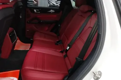 Porsche Cayenne E-Hybrid 2021, 47600 км, за 64800 USD - фото 20