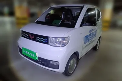 Wuling Hongguang MINIEV · 2020 год