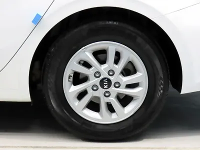 Kia K3 2021, 76351 км, за 9254.37 USD