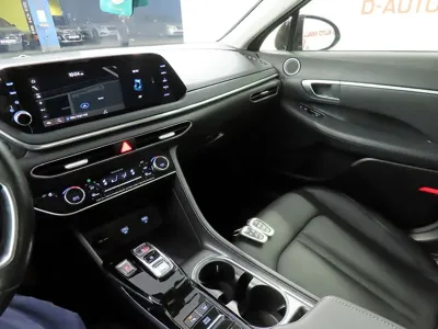 Hyundai Sonata 2021, 47655 км, за 14626.53 USD - фото 12
