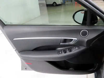 Hyundai Sonata 2021, 47655 км, за 14626.53 USD - фото 15