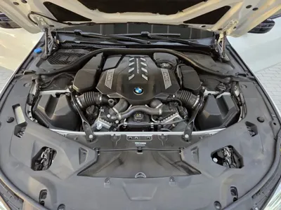 BMW 8-Series 2024, 39274 км, за 52317.84 USD - фото 20