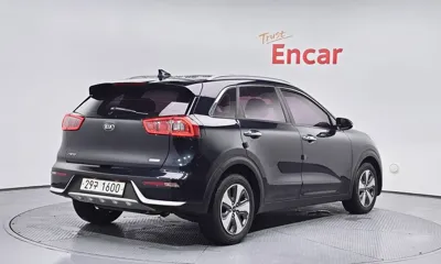 Kia Niro 2018, 97890 км, за 8867.57 USD