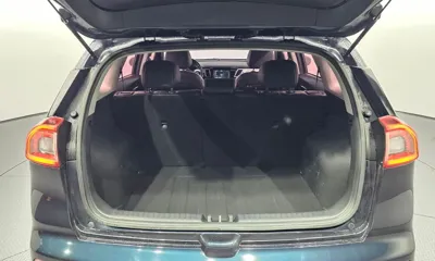 Kia Niro 2018, 97890 км, за 8867.57 USD - фото 20