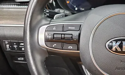 Kia K5 2020, 55462 км, за 16186.69 USD - фото 30