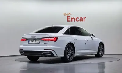 Audi A6 2022, 72997 км, за 22134.12 USD