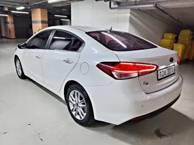 Kia K3 2017, 122581 км, за 5179.16 USD
