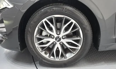 Kia K5 2023, 34300 км, за 22474.9 USD