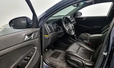 Hyundai Tucson 2019, 111376 км, за 9184.01 USD - фото 11