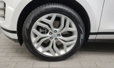 Land Rover Range Rover Evoque 2022, 29453 км, за 29337.72 USD