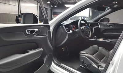 Volvo XC60 2021, 152267 км, за 19815 USD - фото 10