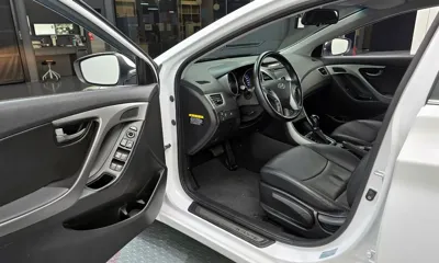 Hyundai Avante 2016, 57098 км, за 4543.98 USD - фото 10