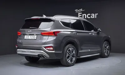 Hyundai Santafe 2019, 215035 км, за 9100.97 USD