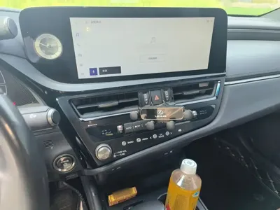 Lexus ES 2023, 89300 км, за 31310.29 USD - фото 6
