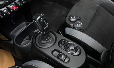 MINI Cooper 2024, 13667 км, за 24927.66 USD - фото 9