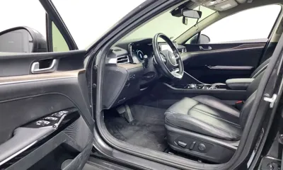Kia K5 2021, 86436 км, за 13207.79 USD - фото 10