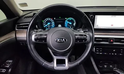 Kia K5 2021, 86436 км, за 13207.79 USD - фото 15