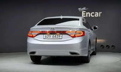 Hyundai Grandeur 2014, 167844 км, за 3451.19 USD