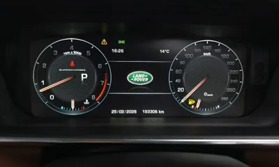 Land Rover Range Rover 2016, 193306 км, за 23565.71 USD - фото 8