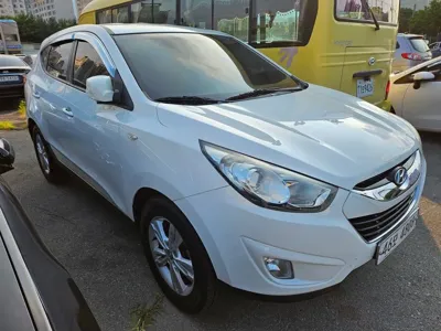 Hyundai Tucson 2012, 252400 км, за 1936.46 USD