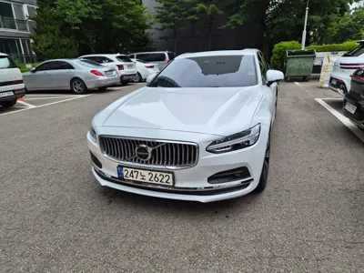 Volvo S90 · 2024 год