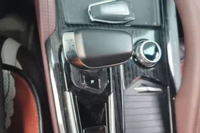 Geely Auto Monjaro L 2021, 27400 км, за 14390 USD - фото 13