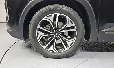 Hyundai Santafe 2020, 82534 км, за 14238.4 USD